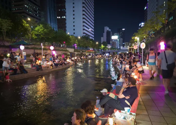 Tiffany & Jessica House - A High Rise In Korea With The Convenient Transportation, Diverse Shopping Options, And Excellent Access To Popular Attractions 아파트 서울특별시